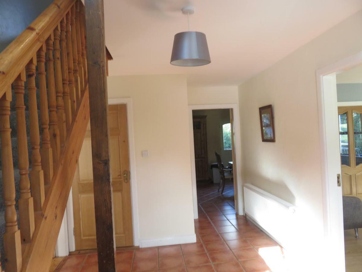 Bunkhouse - Letterfrack Farm Villa Bagian luar foto